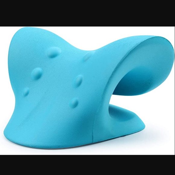 🔥 New Neck and Shoulder Relaxer, Cervical Traction Device Chiropractic Pillow - Picture 2 of 13